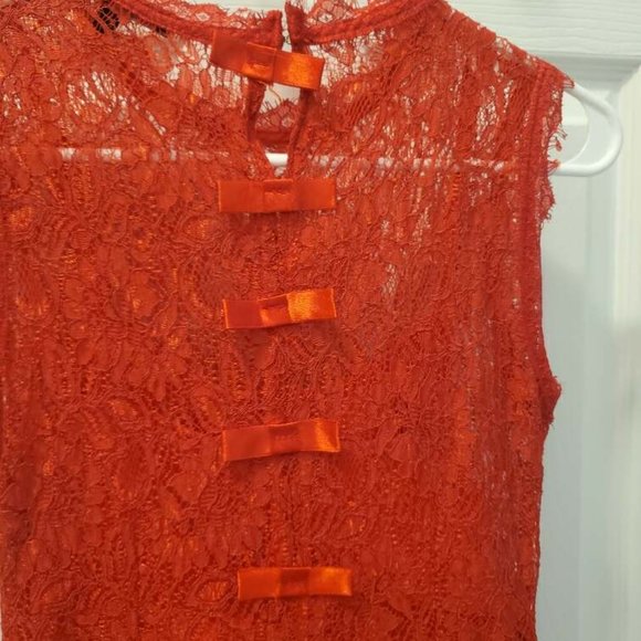 S&D Colo Red Lace Dress - Picture 7 of 8